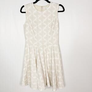 Diane Von Furstenberg 2 White Cream Jeannie Fit and Flare Dress Henna Sleeveless